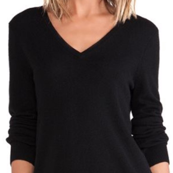 Chico's Sweaters - Chico’s V neck sweater
